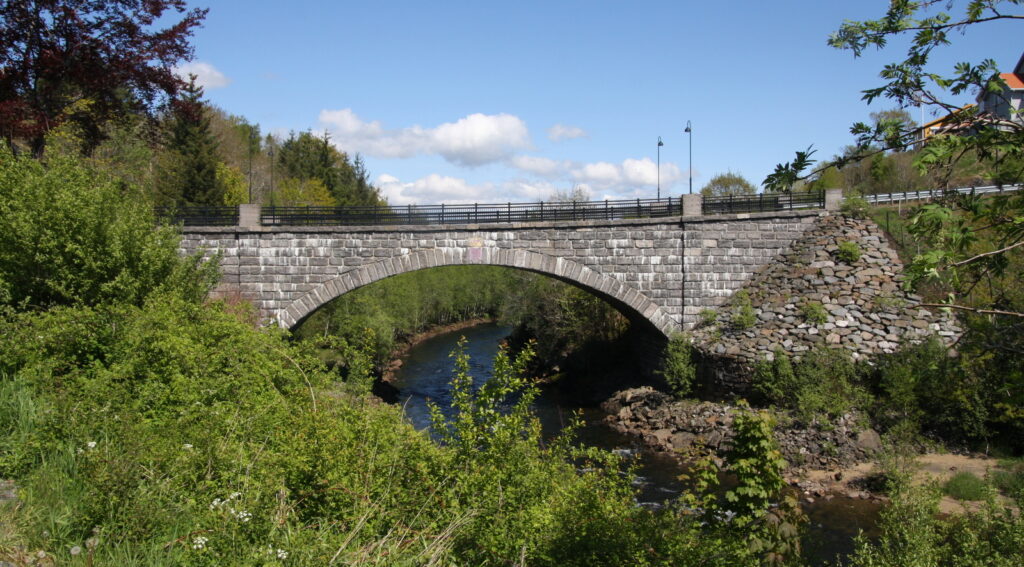 File:Åros bru.JPG - Wikimedia Commons